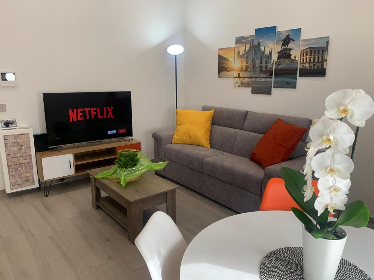 Ripa150 - Smart Apartament Milano - Prada Bocconi Ieo Ied Forum Assago Navigli Duomo15Min Kültér fotó