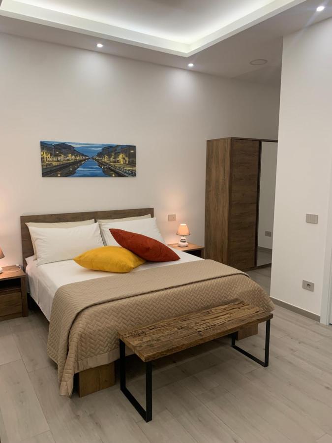 Ripa150 - Smart Apartament Milano - Prada Bocconi Ieo Ied Forum Assago Navigli Duomo15Min Kültér fotó