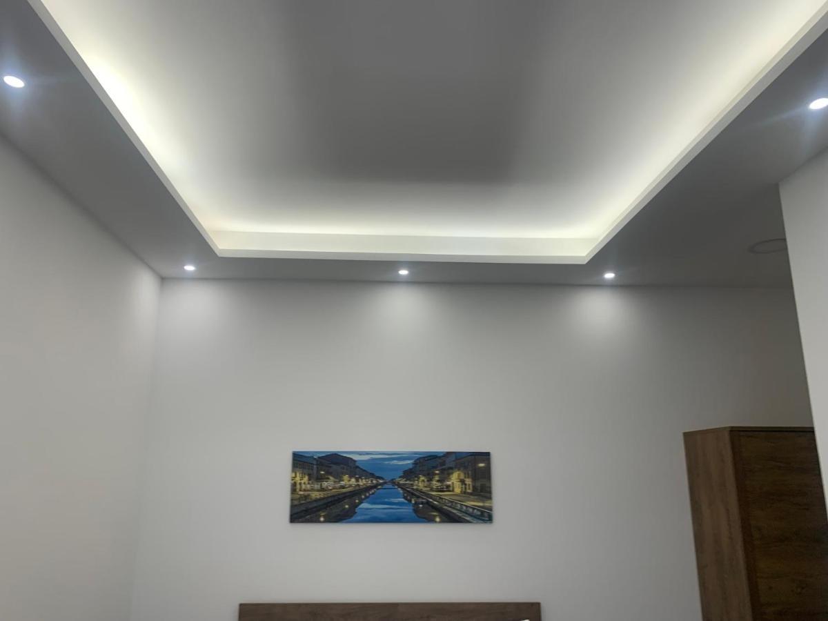 Ripa150 - Smart Apartament Milano - Prada Bocconi Ieo Ied Forum Assago Navigli Duomo15Min Kültér fotó