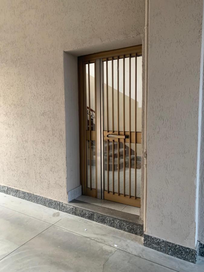 Ripa150 - Smart Apartament Milano - Prada Bocconi Ieo Ied Forum Assago Navigli Duomo15Min Kültér fotó