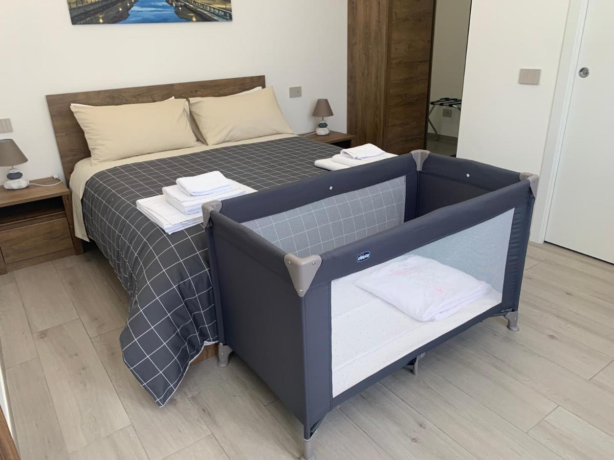 Ripa150 - Smart Apartament Milano - Prada Bocconi Ieo Ied Forum Assago Navigli Duomo15Min Kültér fotó